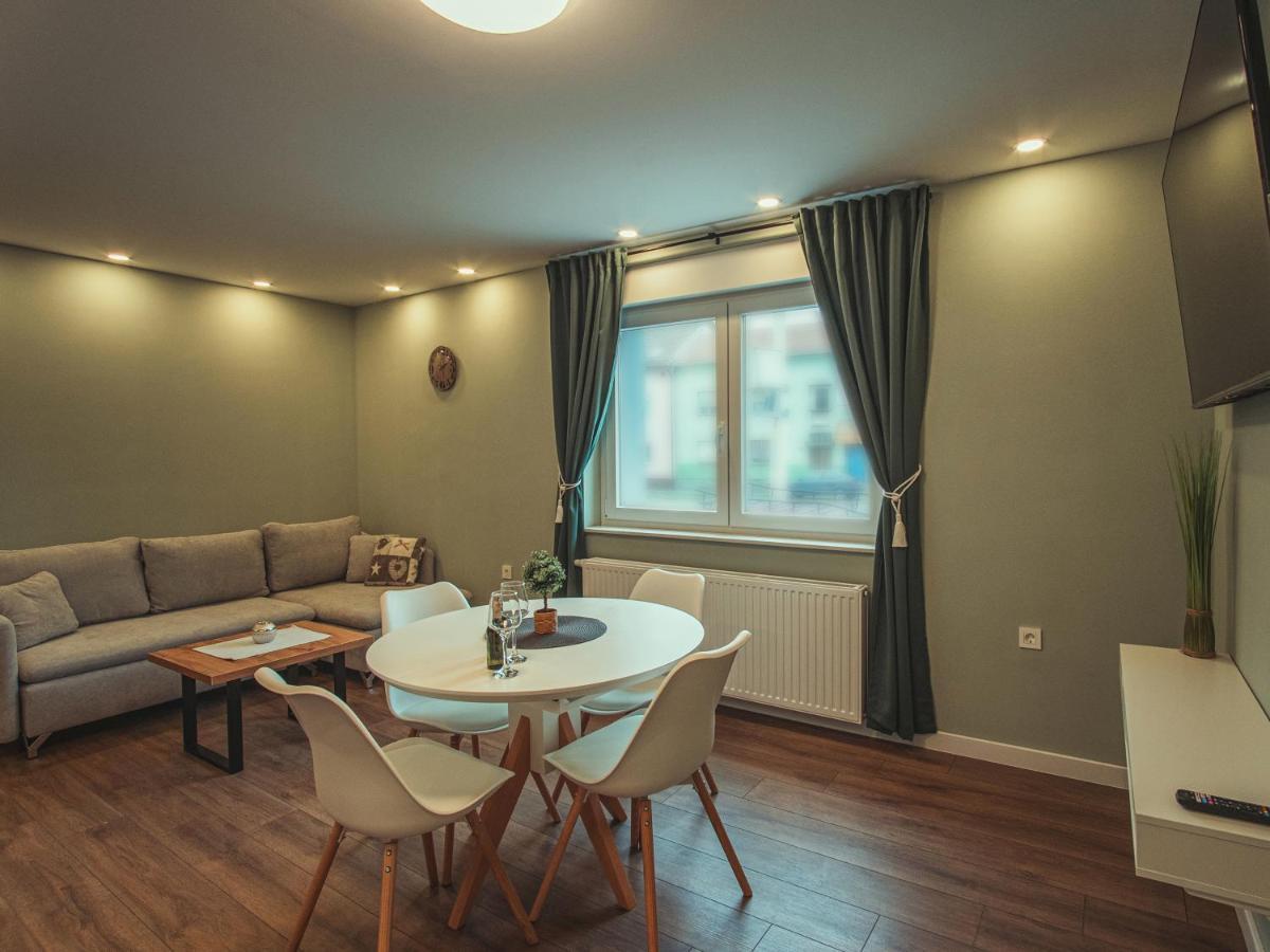 Apartmani Infinity Osijek Exterior photo