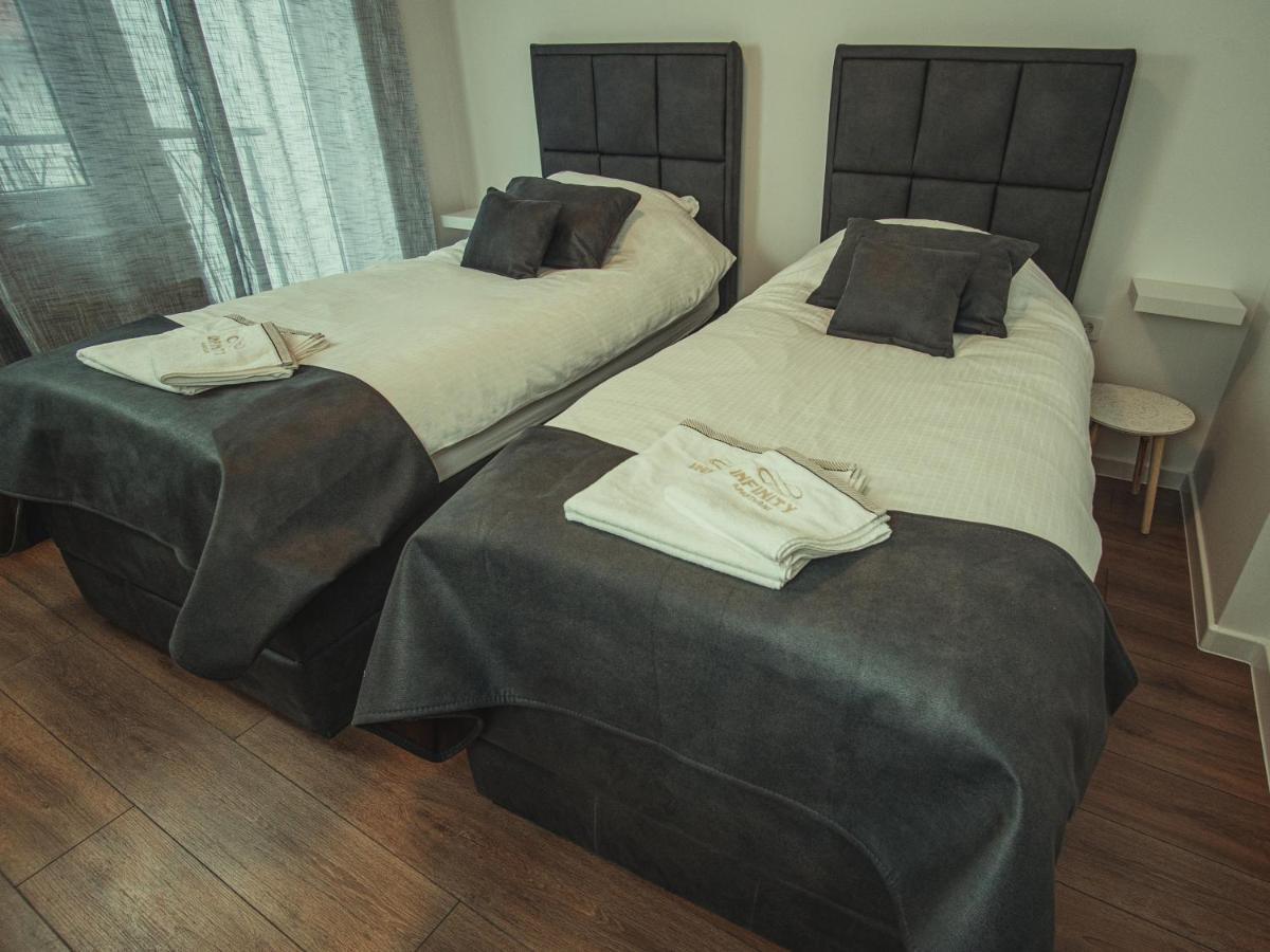 Apartmani Infinity Osijek Exterior photo