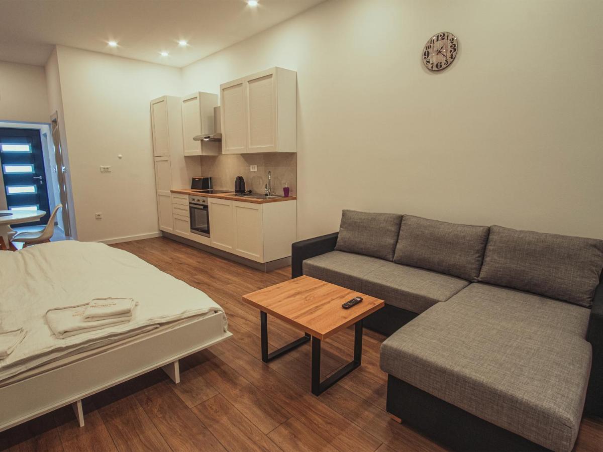 Apartmani Infinity Osijek Exterior photo