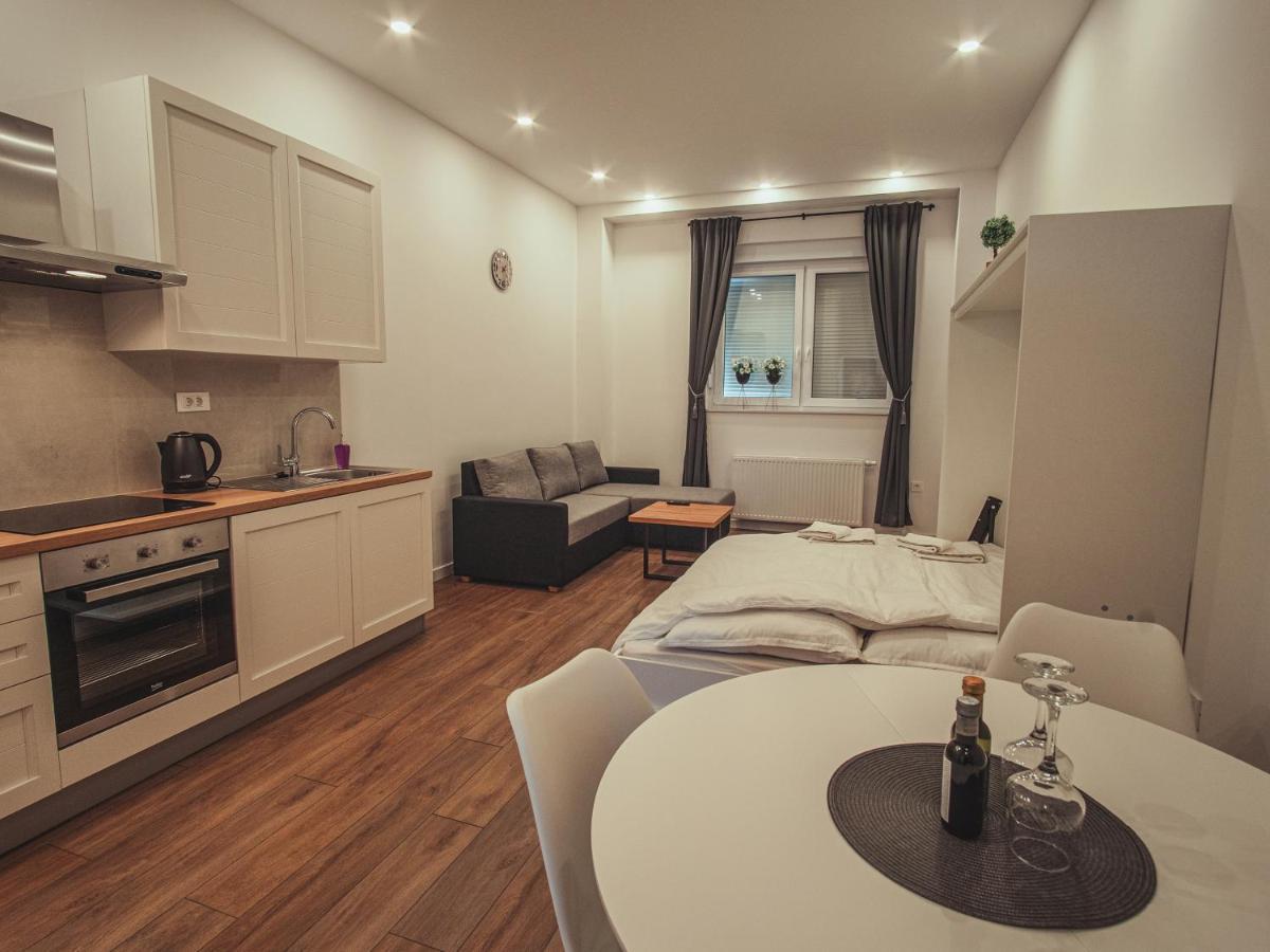 Apartmani Infinity Osijek Exterior photo