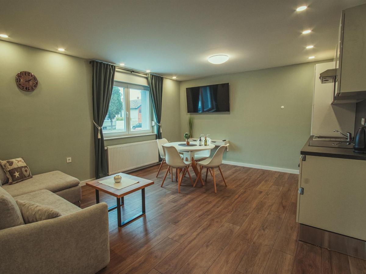 Apartmani Infinity Osijek Exterior photo