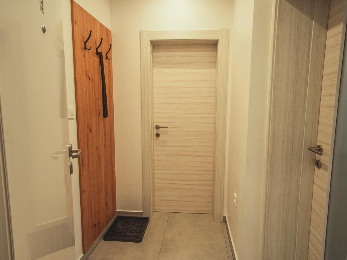 Apartmani Infinity Osijek Exterior photo