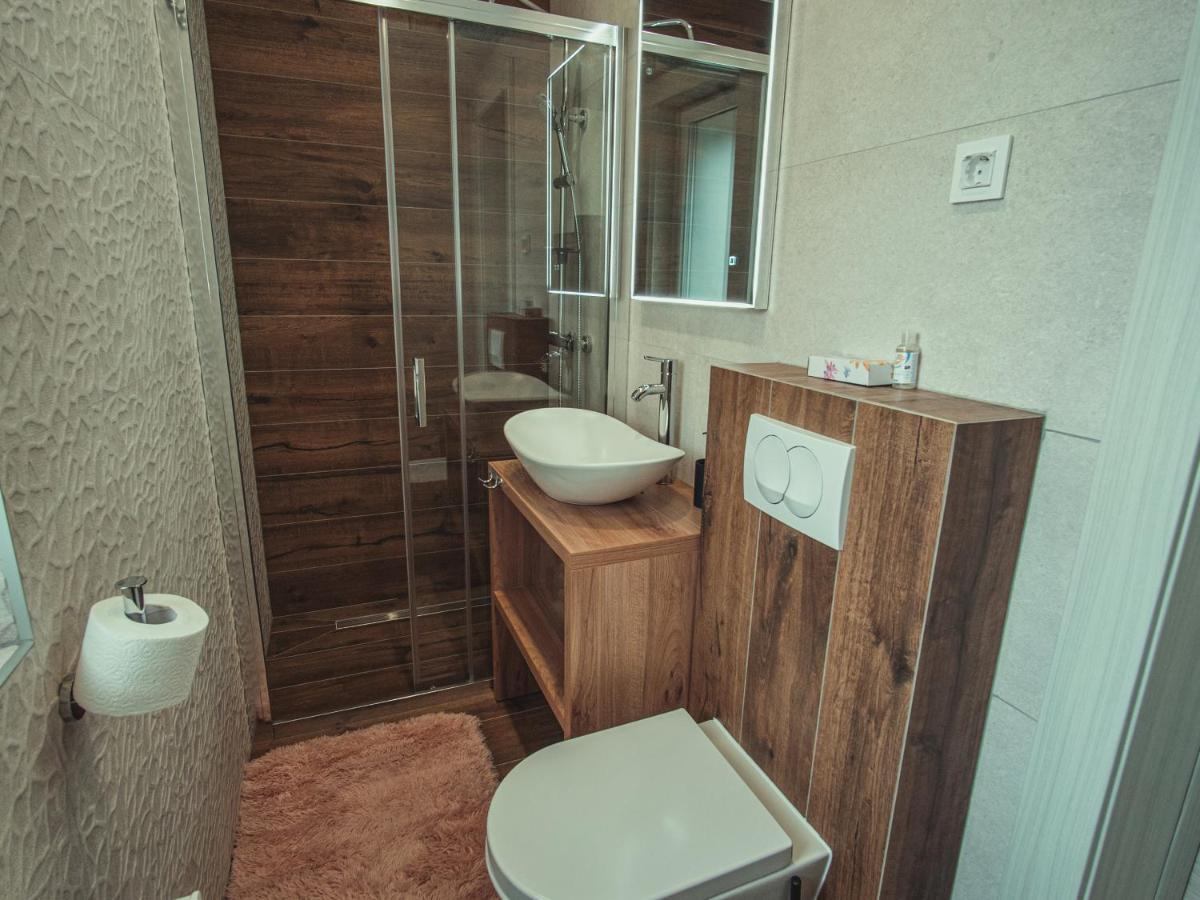 Apartmani Infinity Osijek Exterior photo