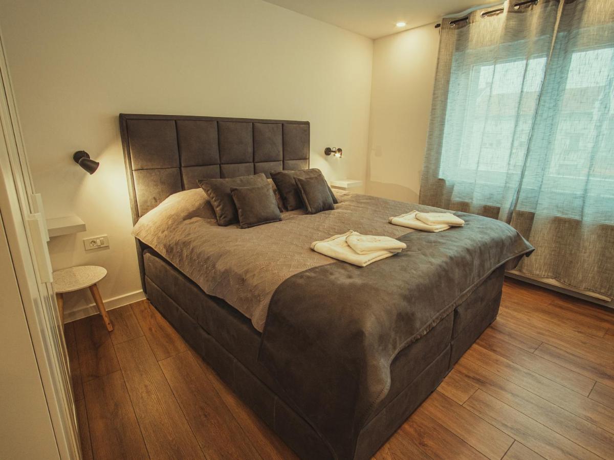 Apartmani Infinity Osijek Exterior photo