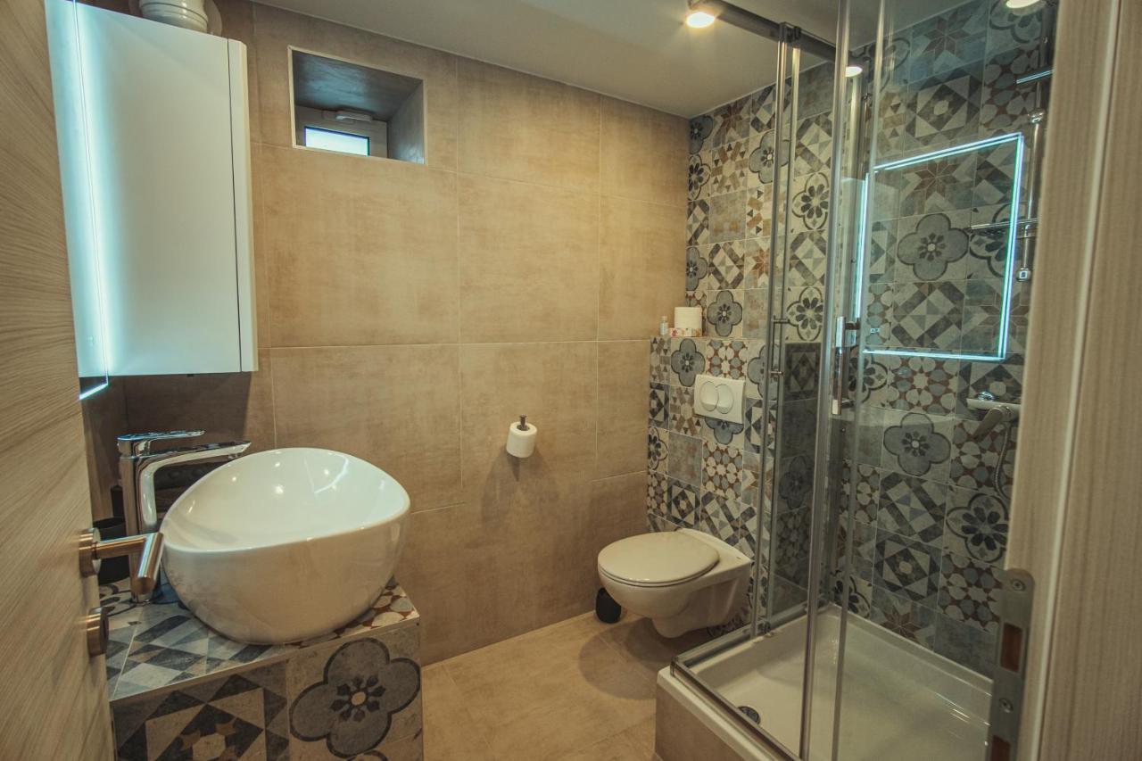 Apartmani Infinity Osijek Exterior photo