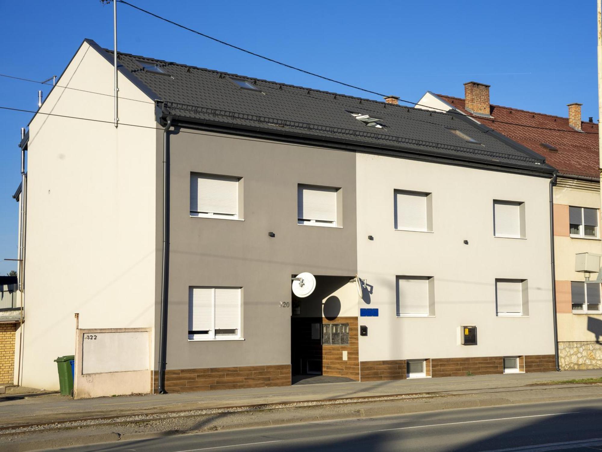Apartmani Infinity Osijek Exterior photo